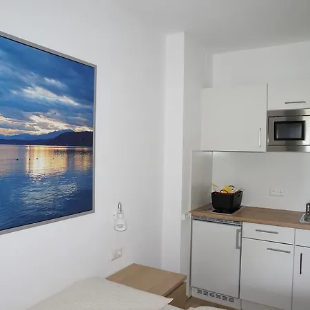 Haus Melanie Velden * Velden am Wörthersee